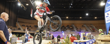 La championne vendéenne Emma Louineau devrait participer à la finale de Coupe du monde de VTT Trial. ©David Fugere
